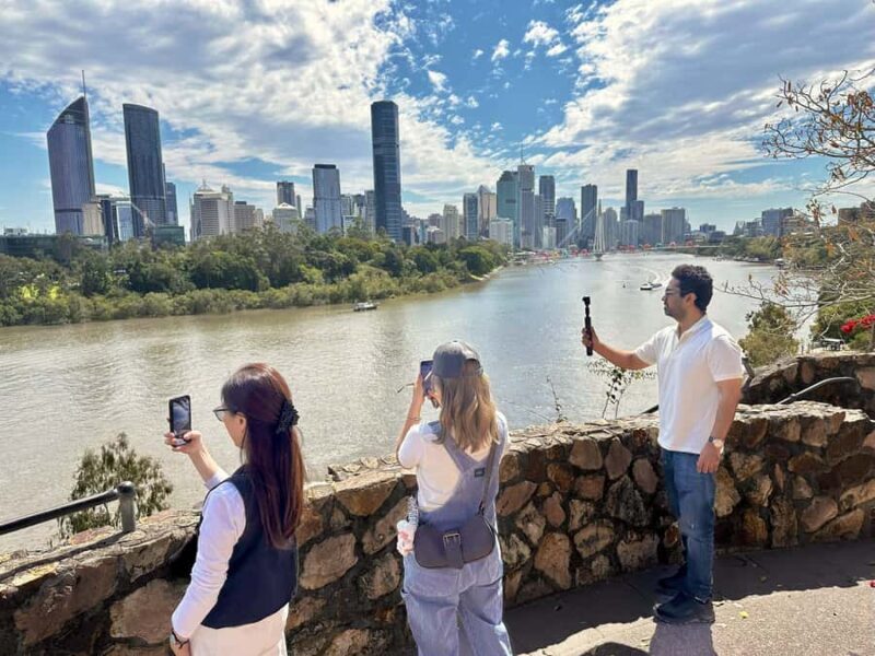 Brisbane Bus Tour: City highlights & Mt Coot-tha Lookout - Exploring Brisbane in a Nutshell: What to Expect