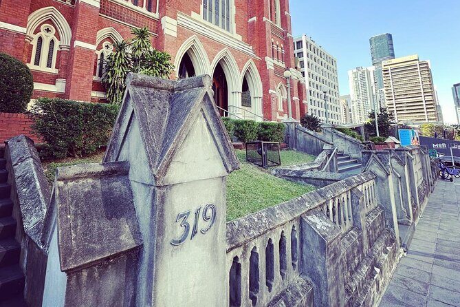 Brisbane City Walking Tour: local guide, small group, 100 mins - The Historic Brisbane Square & Treasury Building