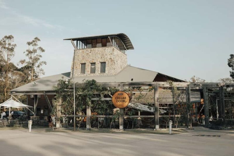 Brisbane: Sirromet Seafood Feast with Premium Tasting - The Experience in Detail