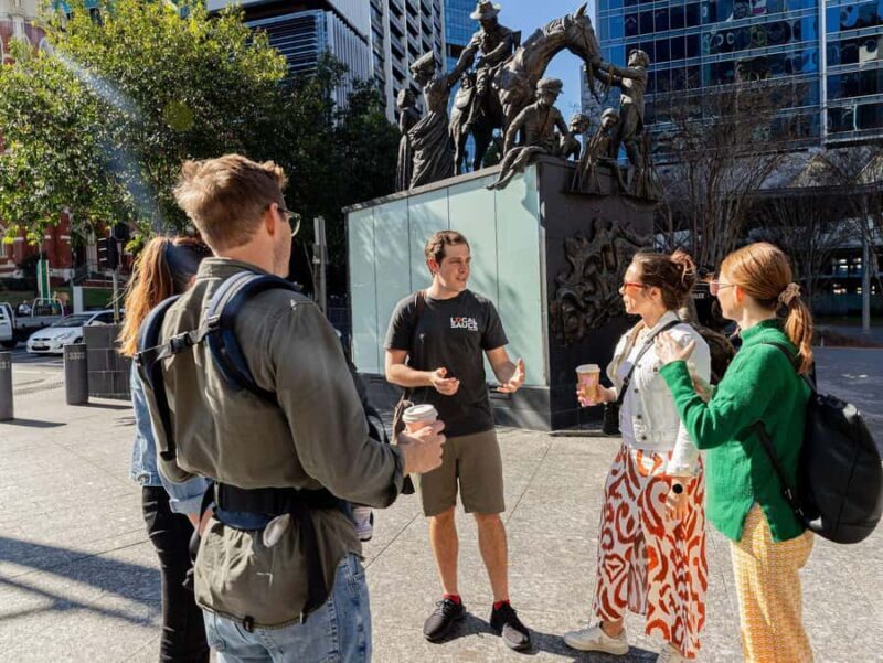 Brisbane: Small-Group 3-Hour Walking Tour with a Drink - Detailed Breakdown of the Itinerary