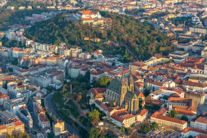 Brno's Modernist Marvels: A Functionalist Journey - Stories of Innovation and Boldness