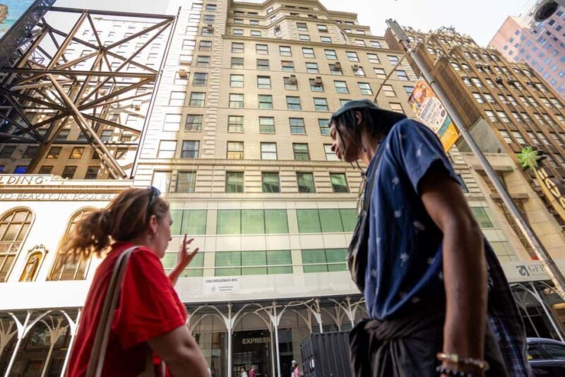 Broadway Backstage: From Times Square to Studio - The Experience’s Strengths and Considerations