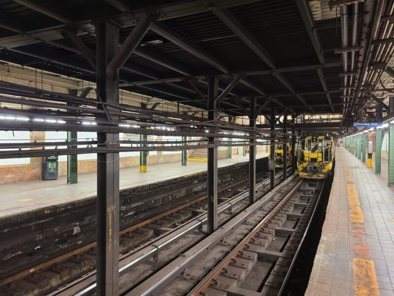 Brooklyn: Discover Hidden NYC Subway Secrets - Private - The Michael Jackson Connection & Other Fun Stops