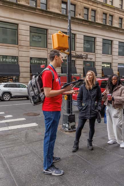 Brooklyn: Discover Hidden NYC Subway Secrets - Private - Transport & Practical Tips