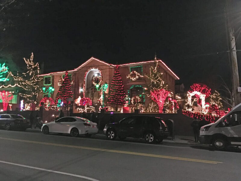 Brooklyn: Dyker Heights Christmas Walking Tour - FAQ