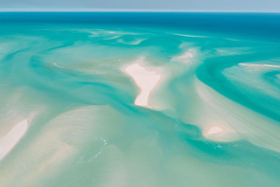 Broome: Cliffs & Coast 15 Minute Scenic Helicopter Flight - Gantheaume Point Aerial View