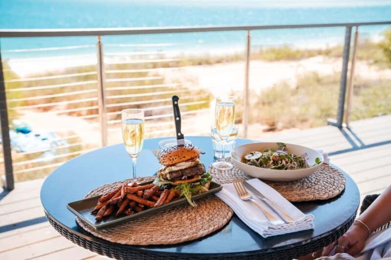 Broome: Edgar Ranges, Eco Beach & Lunch Helicopter tour - Coastal Scenic Flight & Return to Broome