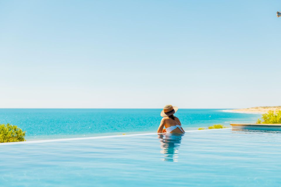 Broome: Edgar Ranges, Eco Beach & Lunch Helicopter Tour - Key Points