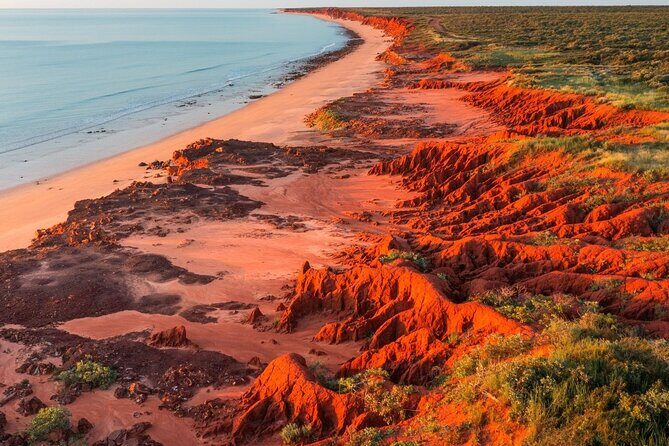 Broome: Romantic 45-Min Private Helicopter Flight & Beach Picnic - Secluded Beach Landing