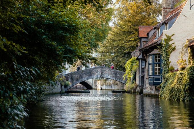 Bruges: 1.5-Hour Private Kick-Start Tour With a Local - Important Participant Information