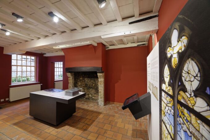 Bruges: Adornesdomain and Jerusalem Chapel Entry Tickets - Reviews and Ratings