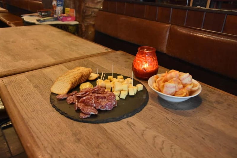 Bruges: Belgian Beer Tasting Experience (with cheese!) - Key Points