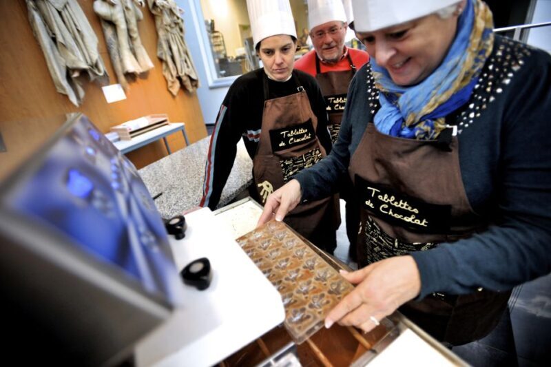 Bruges: Chocolate Making Workshop and Chocolate Museum Entry - The Overall Atmosphere