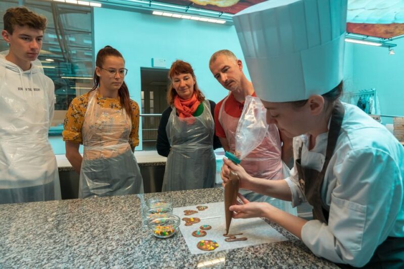 Bruges: Chocolate Making Workshop and Chocolate Museum Entry - Frequently Asked Questions