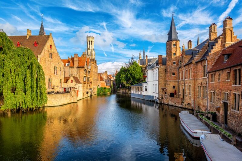 Bruges: Guided Rickshaw Tour - Highlights of the Tour