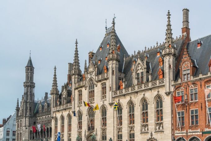 Bruges: Guided Rickshaw Tour - Exploring Bruges Hidden Gems