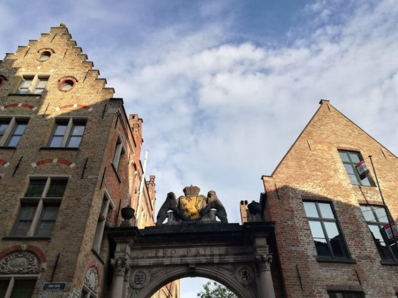 Bruges: Private Historical Highlights Walking Tour - What We Liked Most
