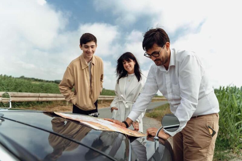 Bruges: Private Tour By Classic Car To Countryside & Castles - The Value of a Personal Guide