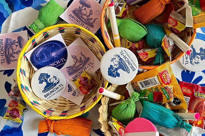 Brunch at Xochimilco, México City. - Frequently Asked Questions