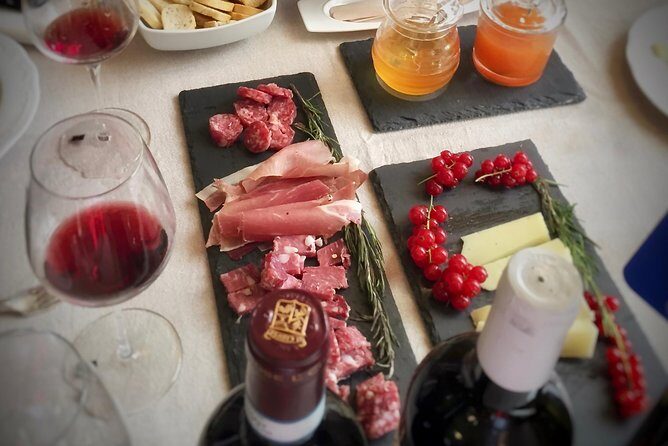 Brunello di Montalcino Wine Tasting with Tuscan appetizer in ancient residence - The Small Group Advantage and Practicalities