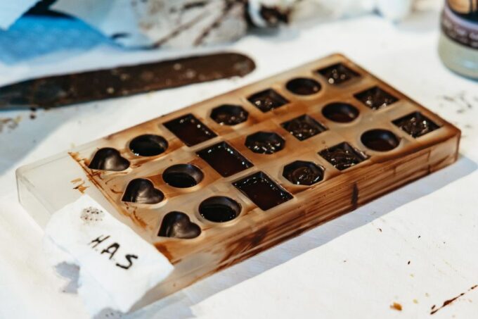 Brussels: 2.5-Hour Belgian Chocolate Making Workshop - Cancellation Policy