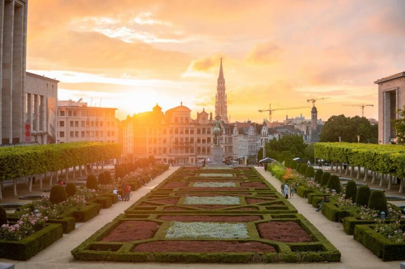 Brussels: 2-Hour Walking Tour of the Historic Center with a Local Guide - Who Will Benefit Most from This Tour?