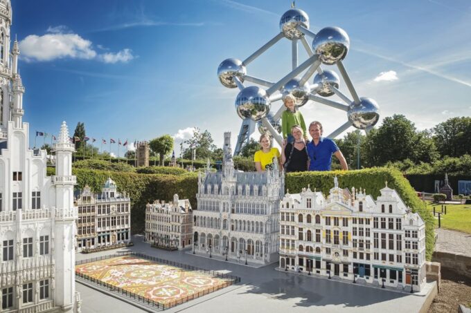Brussels: Entry Ticket to Mini-Europe - Unique Features of the Park