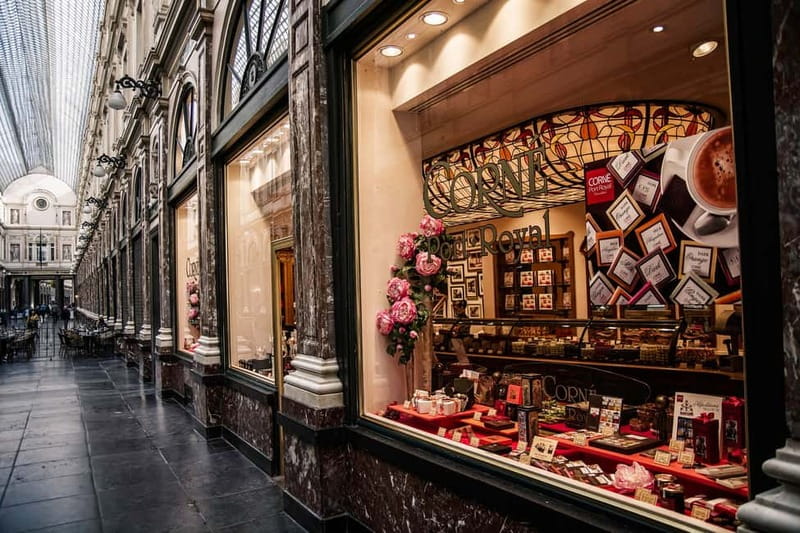 Brussels Highlights: Walking & Bus Tour with Waffle Tasting - The Sum Up