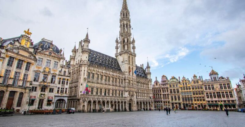 Brussels: Insta-Perfect Walk with a Local - What Makes This Tour Special