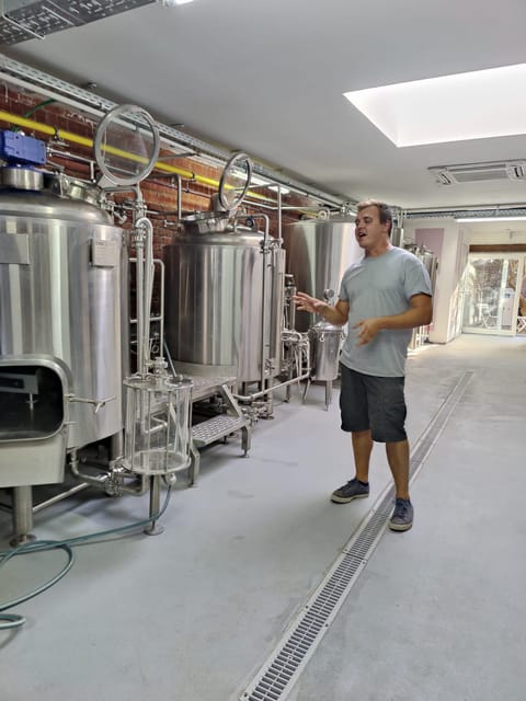 Brussels: micro brewery & distillery tour + beer tasting - Who Should Consider This Tour?