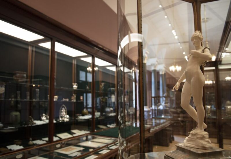 Brussels: Museum Art & History Entry Ticket - The Location and Setting