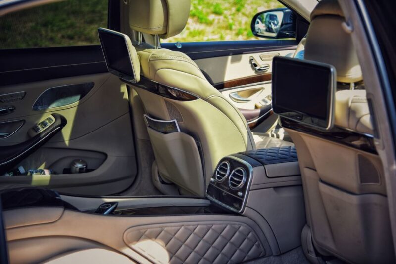 Brussels: Private VIP Transfer To/From Bruges - Benefits of Private Transfers