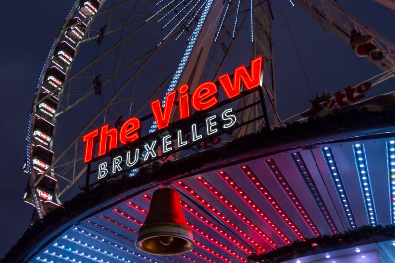 Brussels: Sunset Bus Tour and The View Ferris Wheel - Experience Highlights