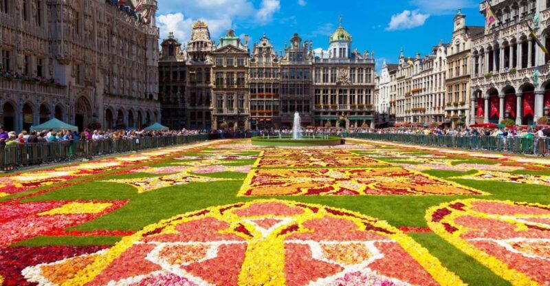 Brussels: Walking Tour with Belgian Lunch, Chocolate, & Beer - Key Points