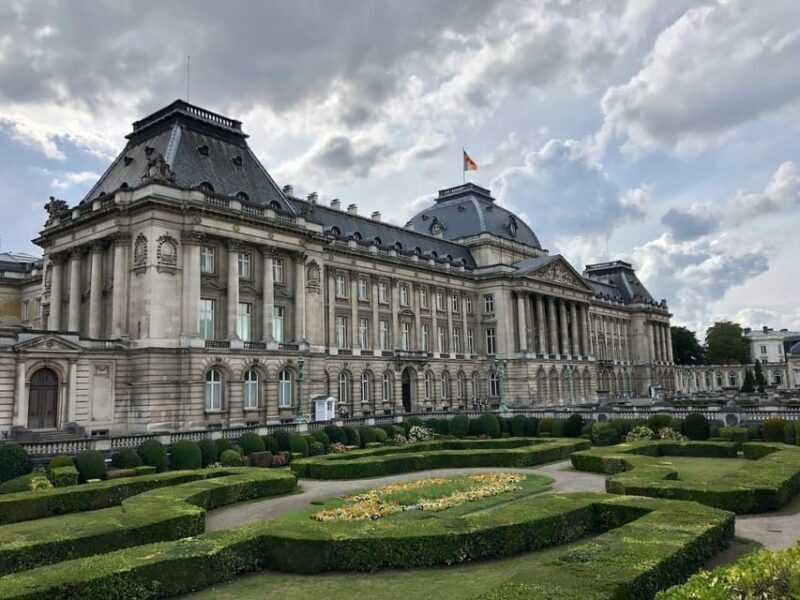 Brussels: Women in History Walking Tour - A Closer Look at the Women in History Walking Tour