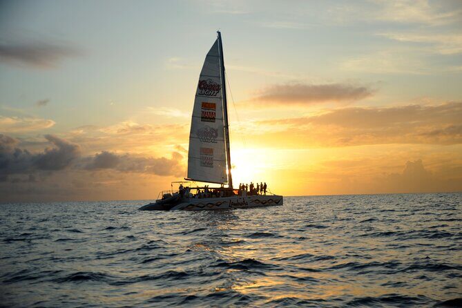 Bubbly Sunset Cruise - Bubbly Sunset Cruise: A Relaxing Voyage with a View