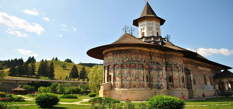 Bucharest: 8-Day Transylvania & Moldavian Monasteries Tour - An In-Depth Look at the Itinerary