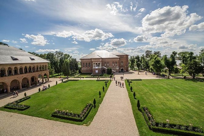 Bucharest and Beyond Private Full-Day Tour - Itinerary Highlights
