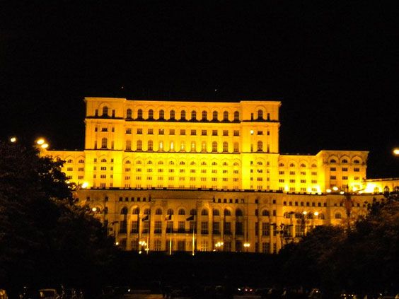 Bucharest by Night: 1.5-Hour Driving Tour - Itinerary Overview