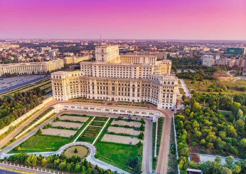 Bucharest : Ceauescu Mansion , Parliament & Village Museum - Key Points