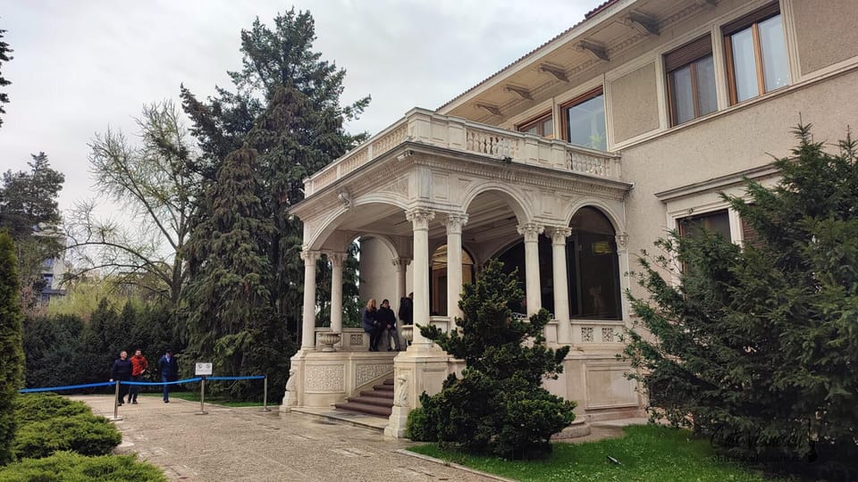 Bucharest city tour by car - Key Points