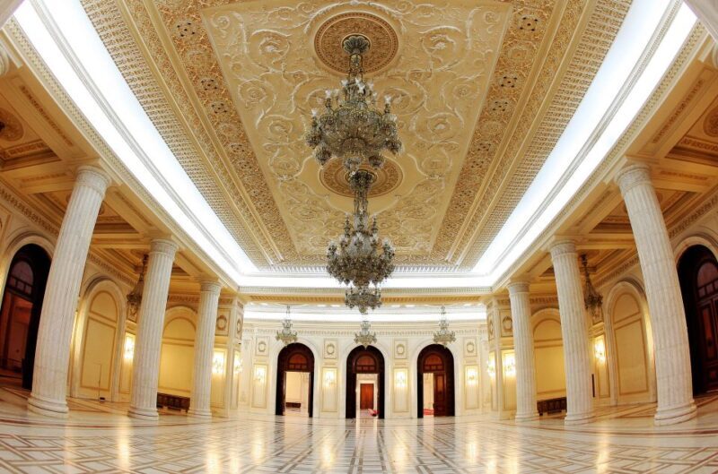 Bucharest: Communism, Revolution & City Highlights Tour - Exploring Bucharest’s Contrasts