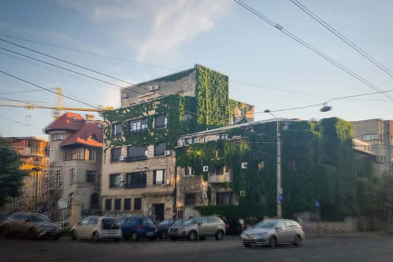 Bucharest: Craft Beer Tour with Traditional Meal - Why This Tour Stands Out