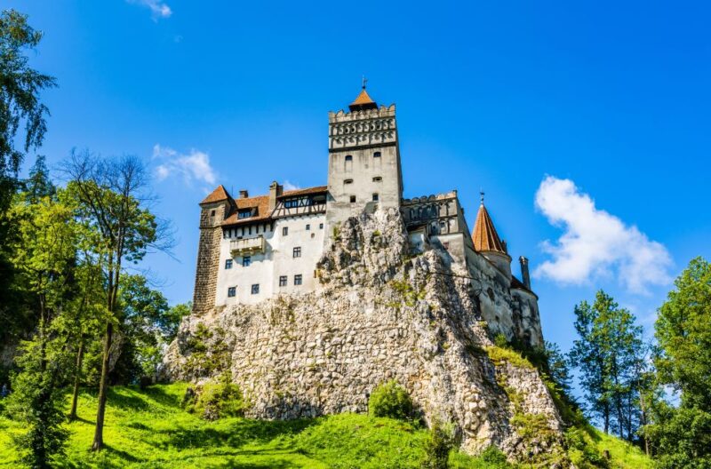 Bucharest: Dracula Castle, Peles Castle & Brasov Guided Tour - Visitor Tips and Recommendations