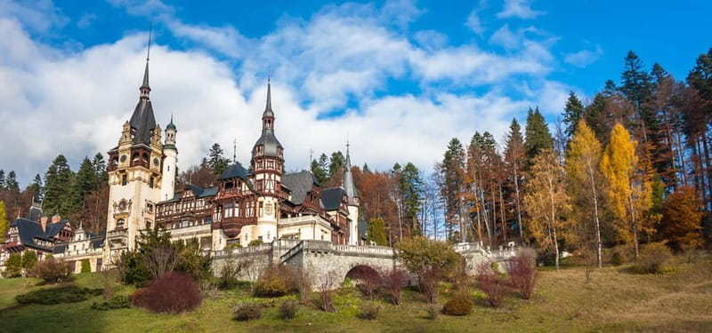 Bucharest: Dracula's Castle, Pele Castle & Braov Day Trip - A Deep Dive into the Transylvania Day Trip Experience