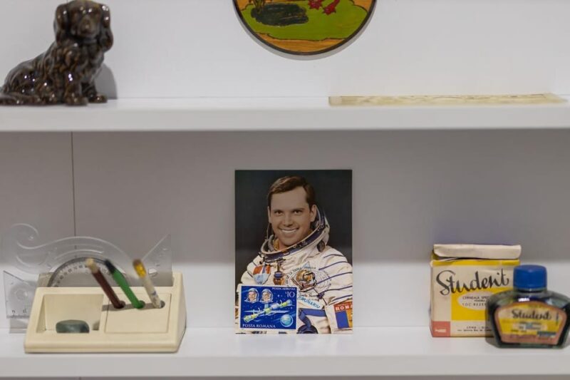 Bucharest: Entry Ticket at the Museum of Communism - On-Site Amenities