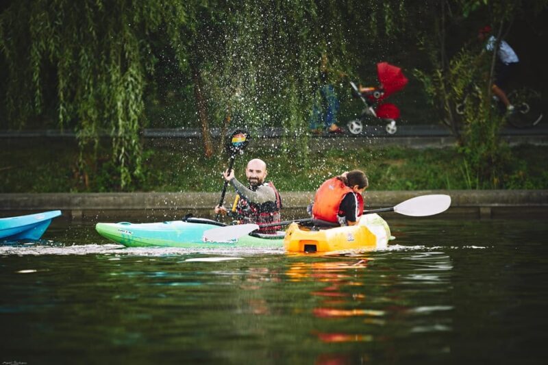 Bucharest: Guided Kayaking Tour in Herastrau Park - The Itinerary in Detail