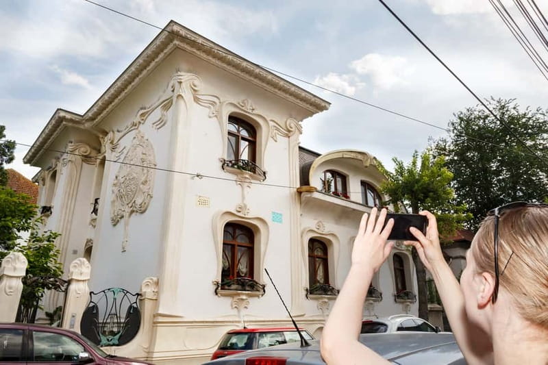 Bucharest: Hidden Gems 2.5-Hour Walking Tour - Introduction: A Primer for Curious Travelers  