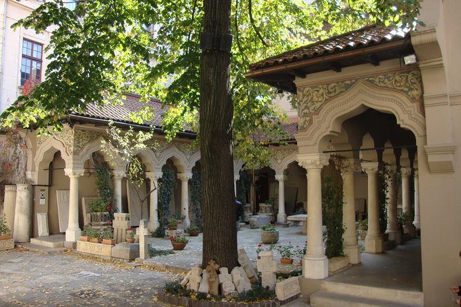 Bucharest Highlights Bike Tour - Accessibility