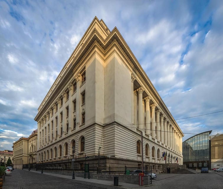 Bucharest: Insta-Perfect Walk With a Local - Booking Process